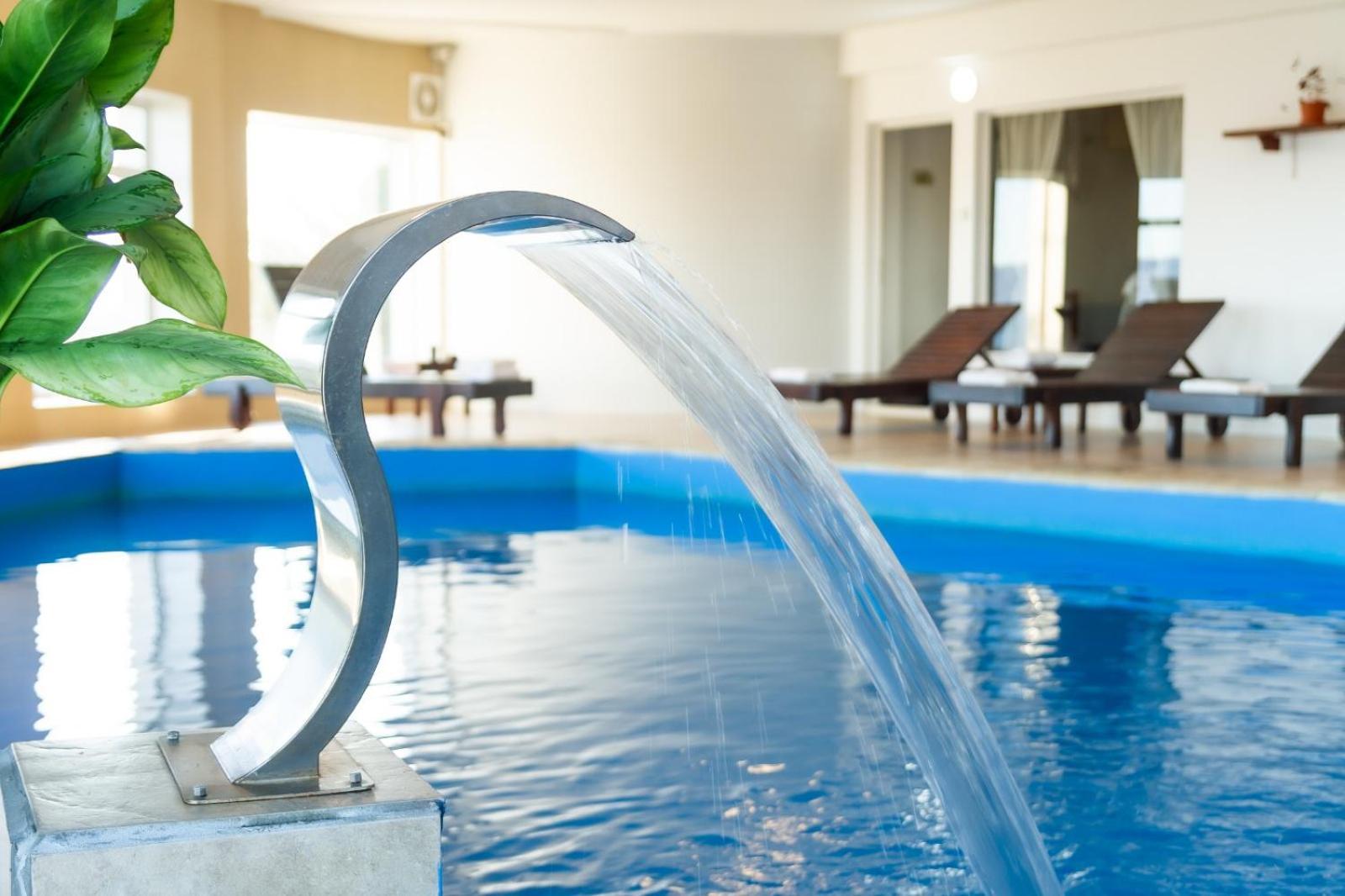 Aikendor Hotel Panoramico El Calafate Ngoại thất bức ảnh