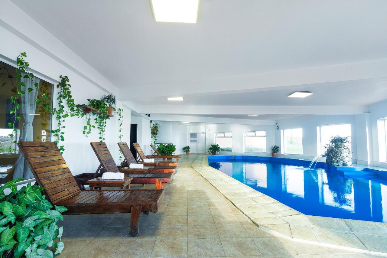 Aikendor Hotel Panoramico El Calafate Ngoại thất bức ảnh